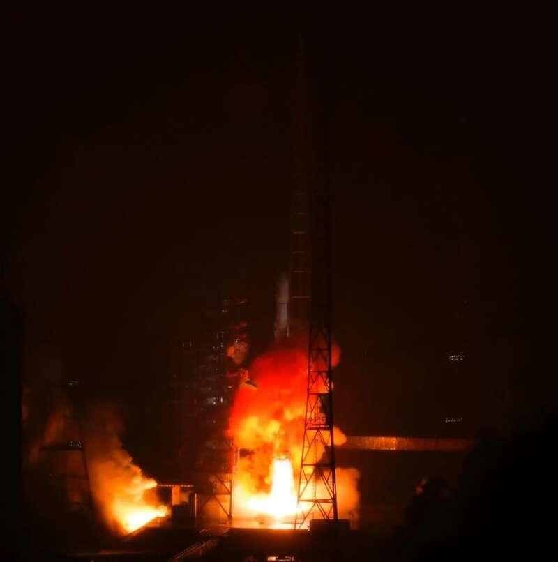 我国发射天链一号05星 建立具有全球覆盖能力的中继卫星系统