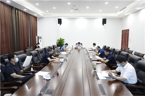 东昌府区政府党组会议召开
