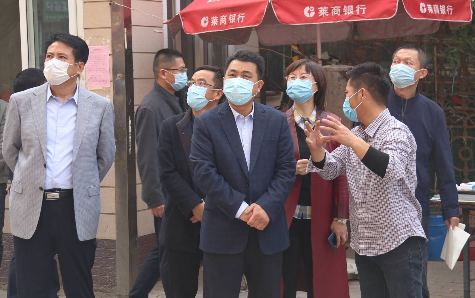 东昌府区委副书记、区长巴海峰督导检查全国文明城市创建工作