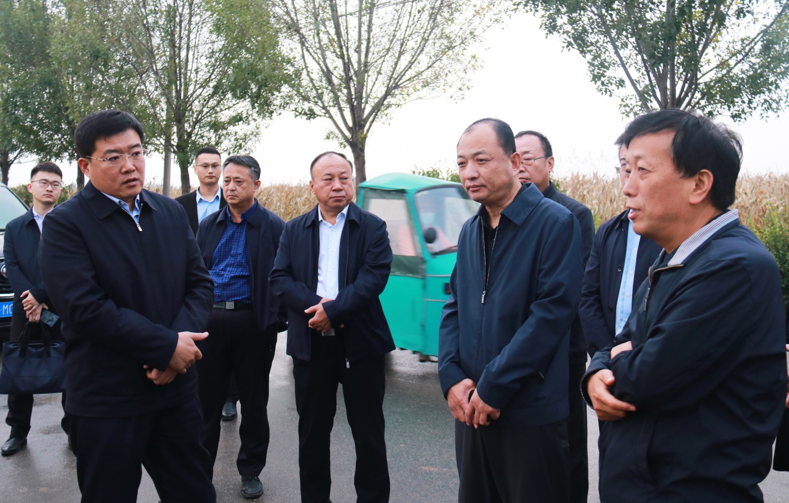 马军权督导东昌府区“三秋”农业生产工作