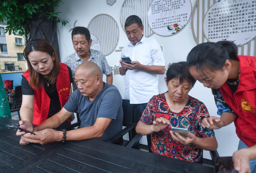 面对2.64亿人，中国守护最美“夕阳红”——“十三五”时期积极应对人口老龄化工作综述