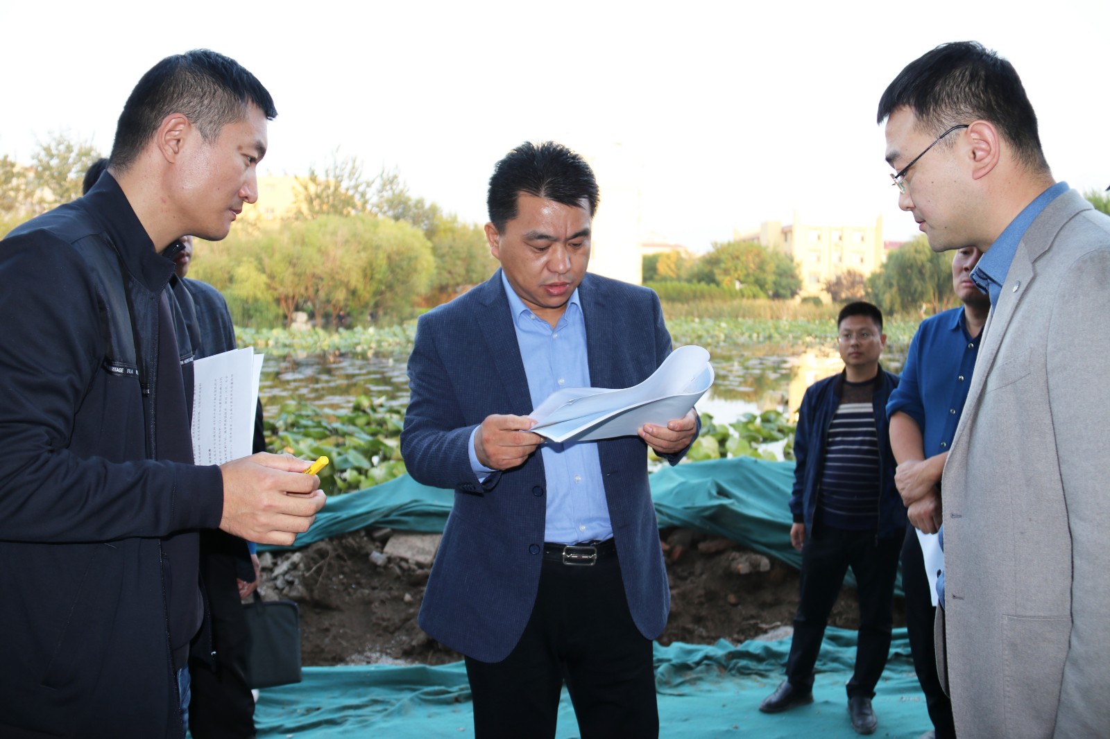 巴海峰在督导北关街城市改造提升工作时强调  增强创新意识 不断提升品质 聚力打造亮点工程