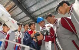 打造现代化职业教育体系