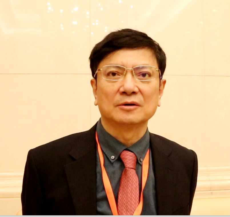 郑强：学生的教育要体魄第一、人格第二、知识第三