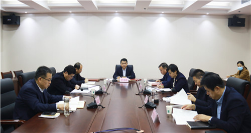东昌府区政府党组会议召开