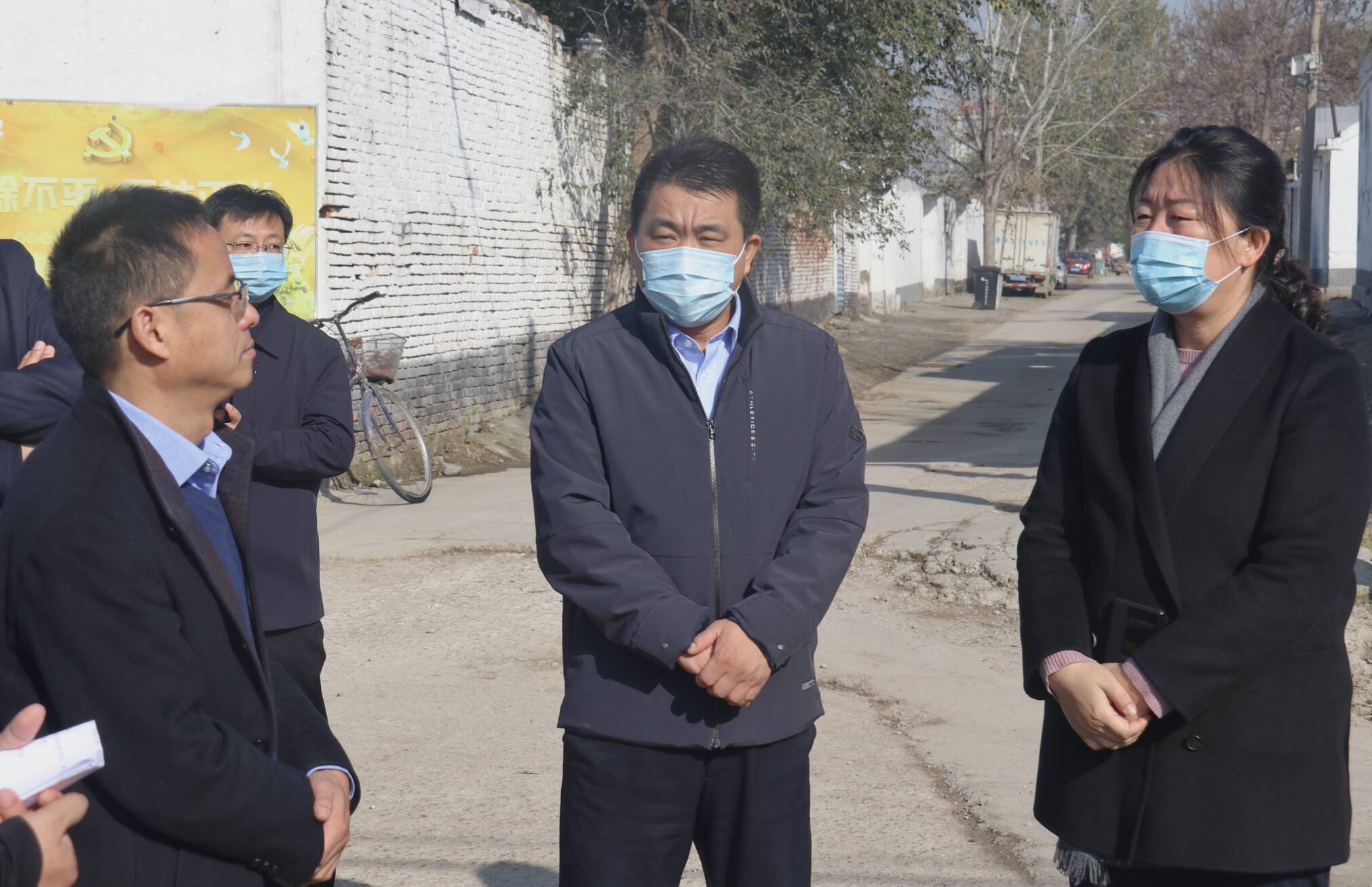 东昌府区委副书记、区长巴海峰督导电视问政曝光问题整改推进工作