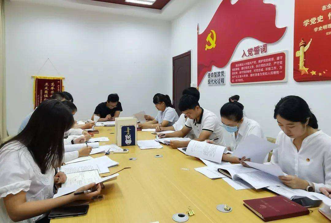 团中央召开县域共青团基层组织改革扩大试点中期交流推进会
