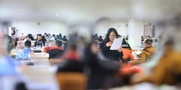 专硕考研优势大，还是学硕考研优势大？考研小白怎么选择？