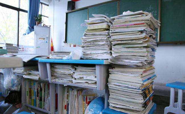 高三一年用来“刷题”：办学质量不比升学率比啥？