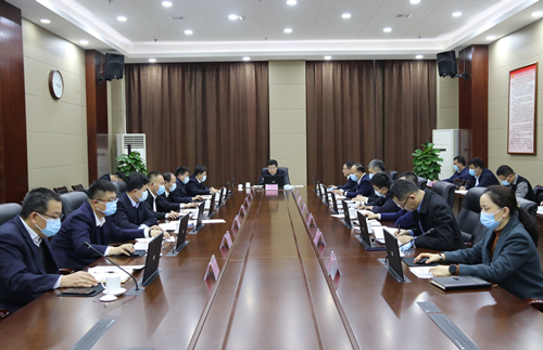 马军权主持召开区委常委会会议