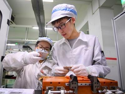 八部门为职校学生实习管理“划红线”