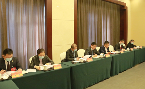 谢炜参加中国共产党聊城市东昌府区第十四次代表大会新区代表团分组讨论