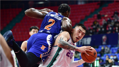 CBA综合：山东大胜上海 宁波结束四连败