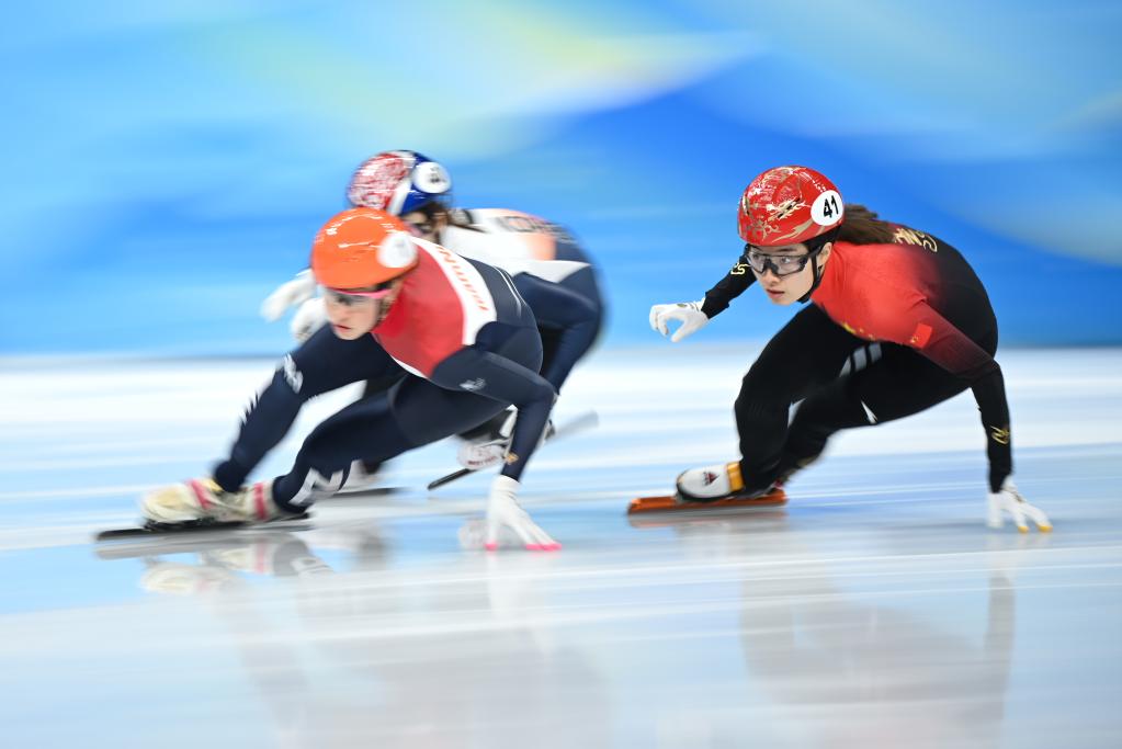 中国女子短道队接力摘铜 男子500米武大靖无缘卫冕
