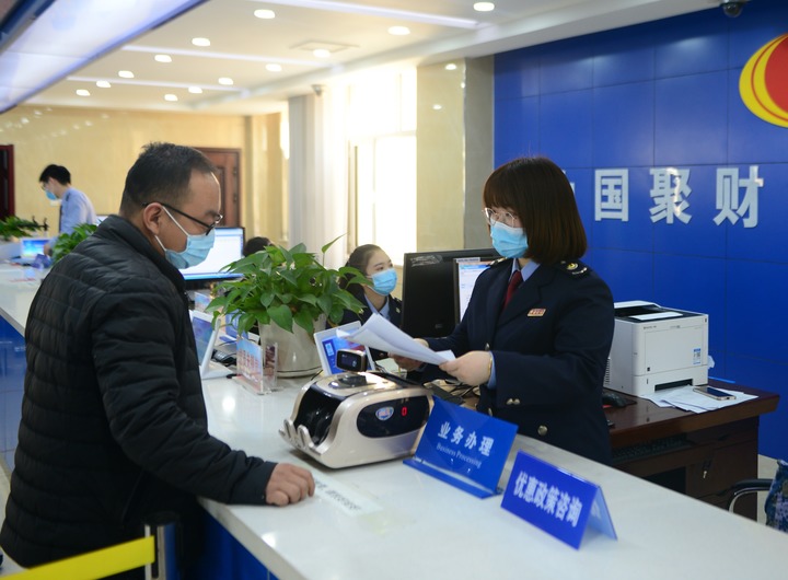 真金白银直达企业！今年约1.5万亿元留抵退税“红包”这样落袋