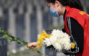 民政部：中高风险地区暂停集中祭扫等集体性活动