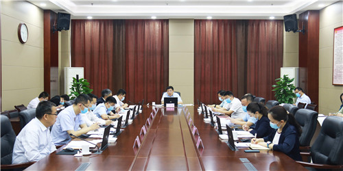 东昌府区委书记马军权主持召开区委常委会会议