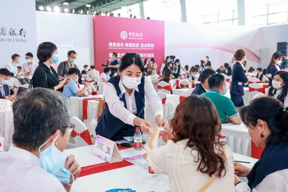 中国银行多措并举为高校毕业生就业护航