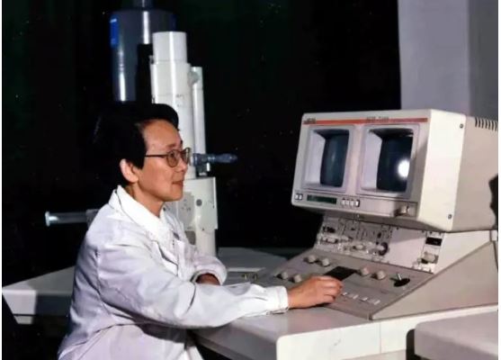 她让中国人的记忆“底片”有了色彩——追记中国工程院首批院士、感光材料专家邹竞