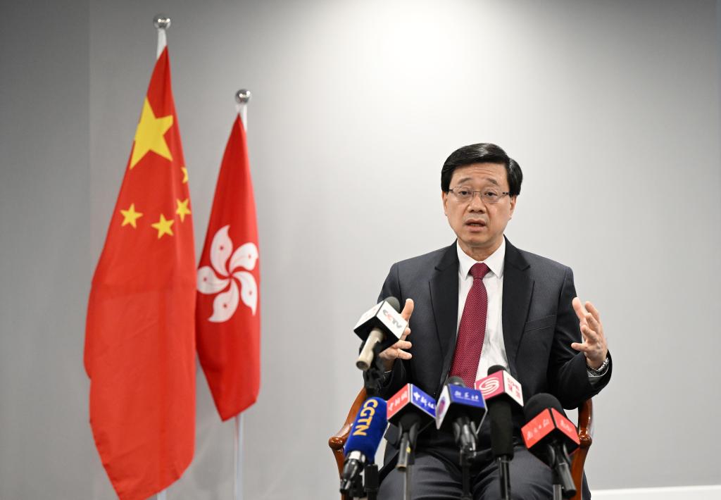 全力以赴让香港明天更好——访香港特别行政区候任行政长官李家超