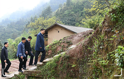 近镜头丨“这件事我要以钉钉子精神反反复复地去抓”