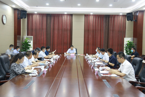 马军权主持召开东昌府区委常委会会议