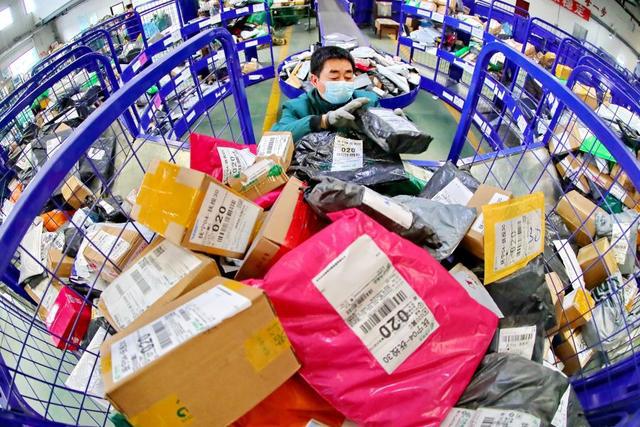 全国邮政快递投递量环比增长3.1%