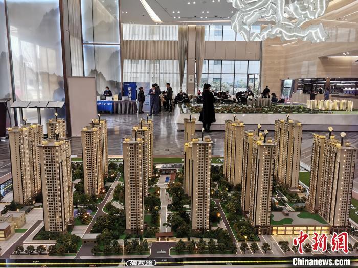 预售资金监管升级，勒住“烂尾楼”？