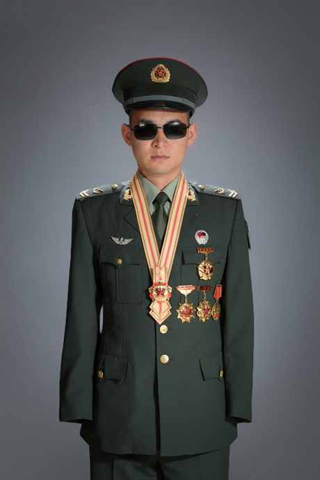 “八一勋章”获得者先进事迹