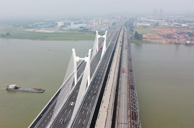 粤港澳大湾区马房特大桥建成通车[组图]