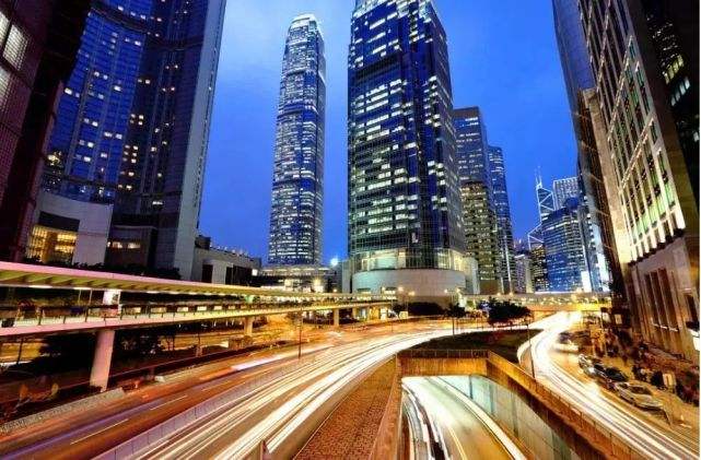 《中国发展报告2021-2022：走共同富裕之路》在京发布