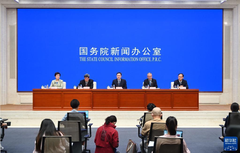 新华全媒+丨加快构建大科普发展格局——国新办发布会聚焦加强新时代科普工作