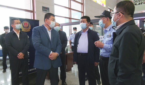 马军权、江绍华调研国庆期间项目建设、安全生产、维稳安保、疫情防控、市场供应、城区防汛等工作 确保群众度过一个欢乐安定祥和的节日