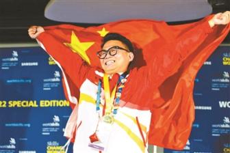 00后“刮腻子”世界冠军马宏达：未来当教练