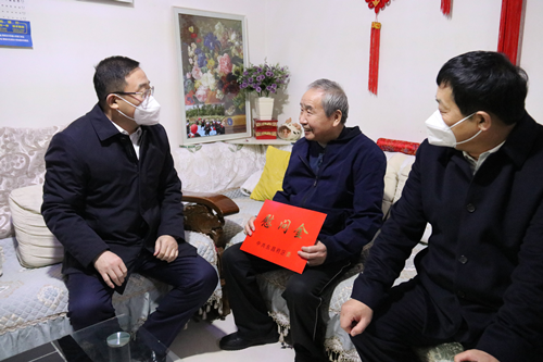 心系民生 情暖民心  江绍华开展春节前走访慰问活动