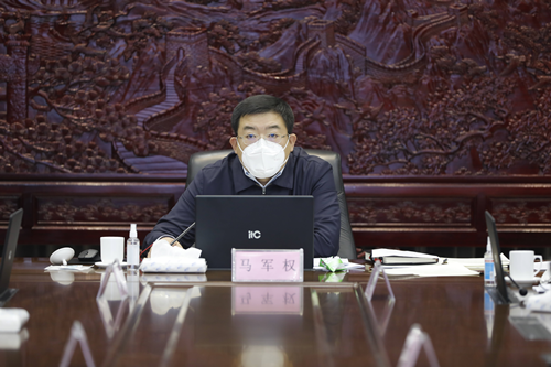 区委理论学习中心组举行 2022年度第十四次集体学习研讨