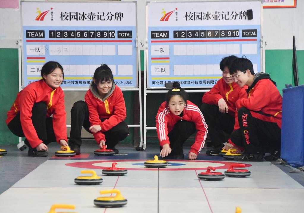 “乙类乙管”后首个开学季 校园迎来三方面变化