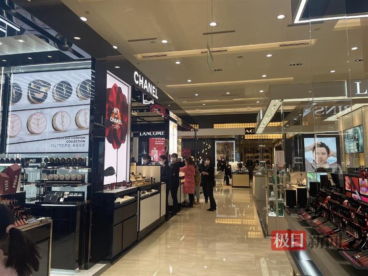 美妆品牌抱团涨价了？专家提醒没必要在涨价前囤货