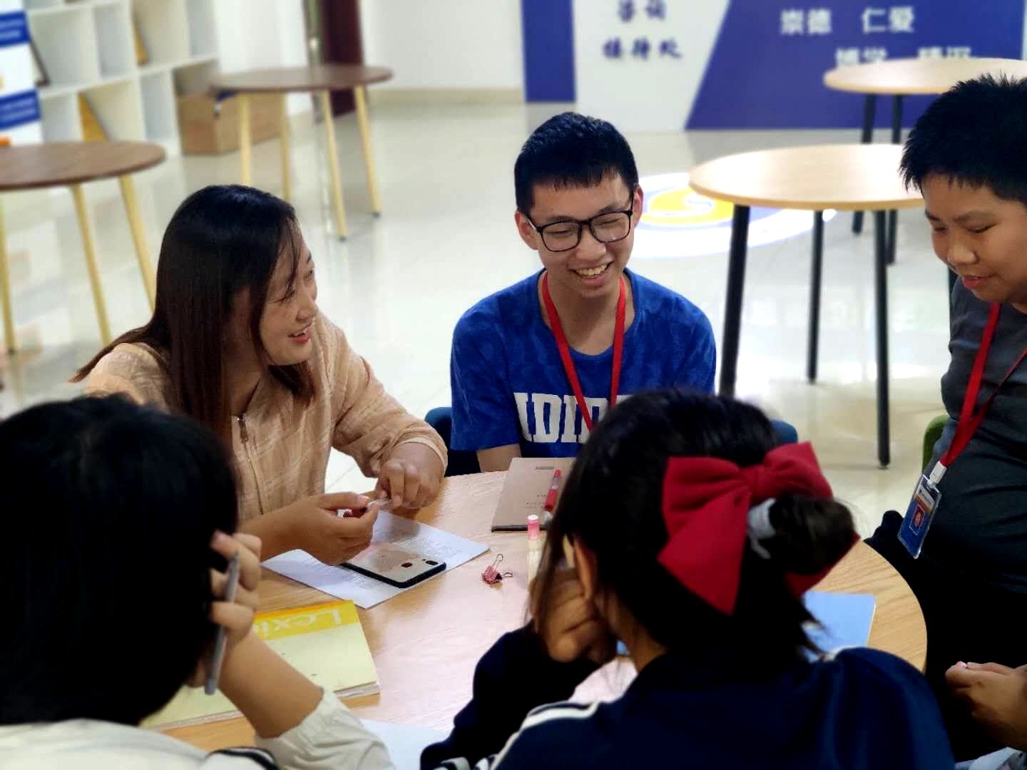 高校“亦师亦友”的师生模式会带来什么