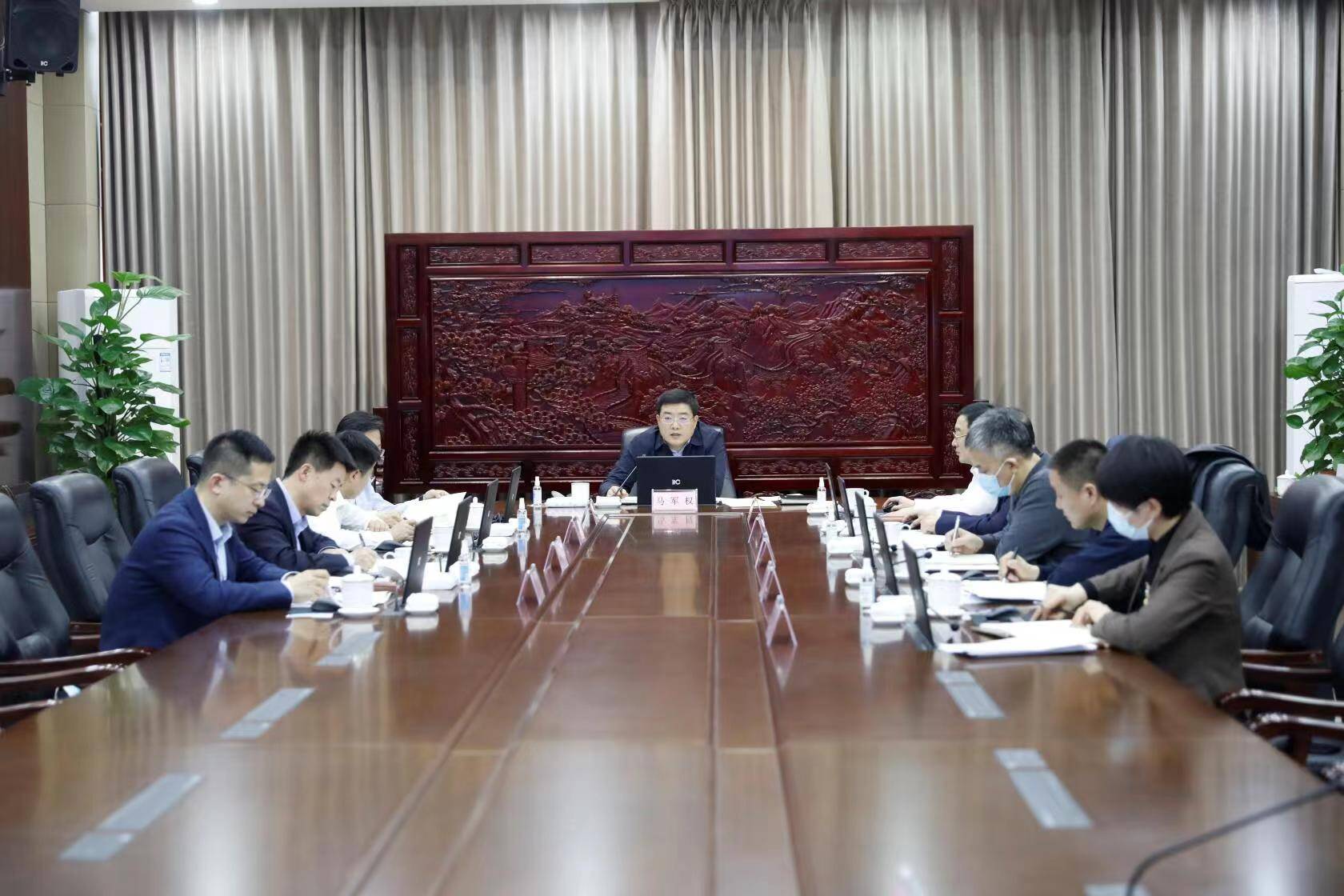 东昌府区委常委会会议召开