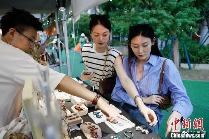 解禁“路边摊”？这些地方都有动作！