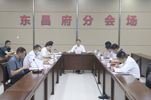 东昌府区人民政府党组会议召开