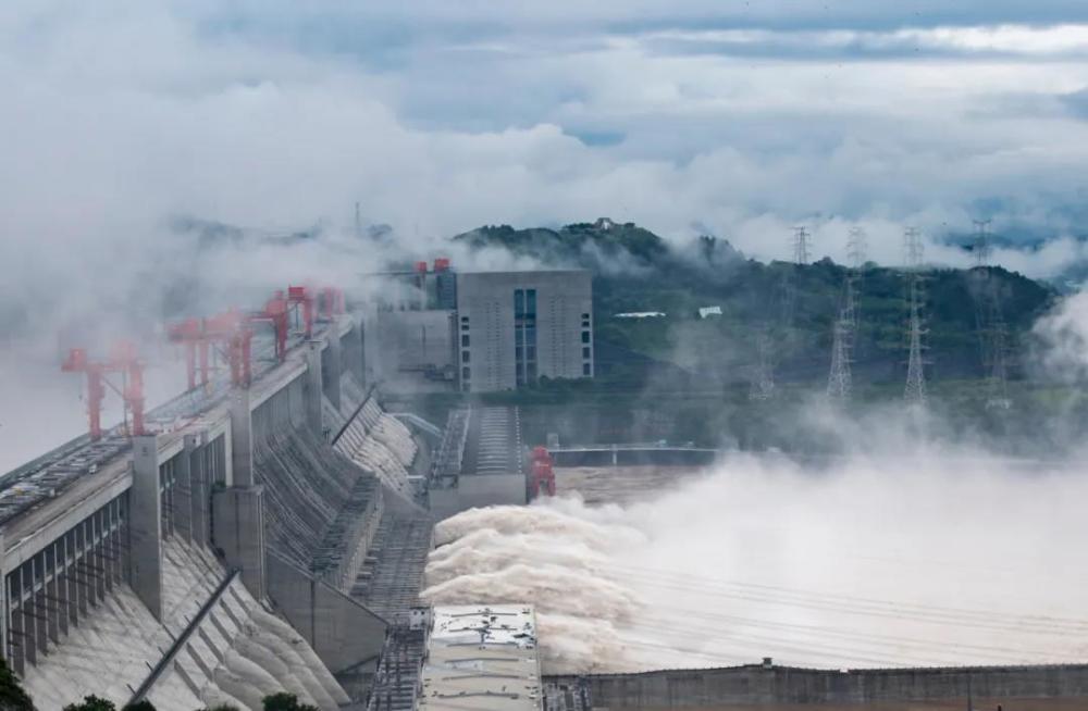 上半年三峡工程运行情况良好 三峡水库干流监测断面水质为优