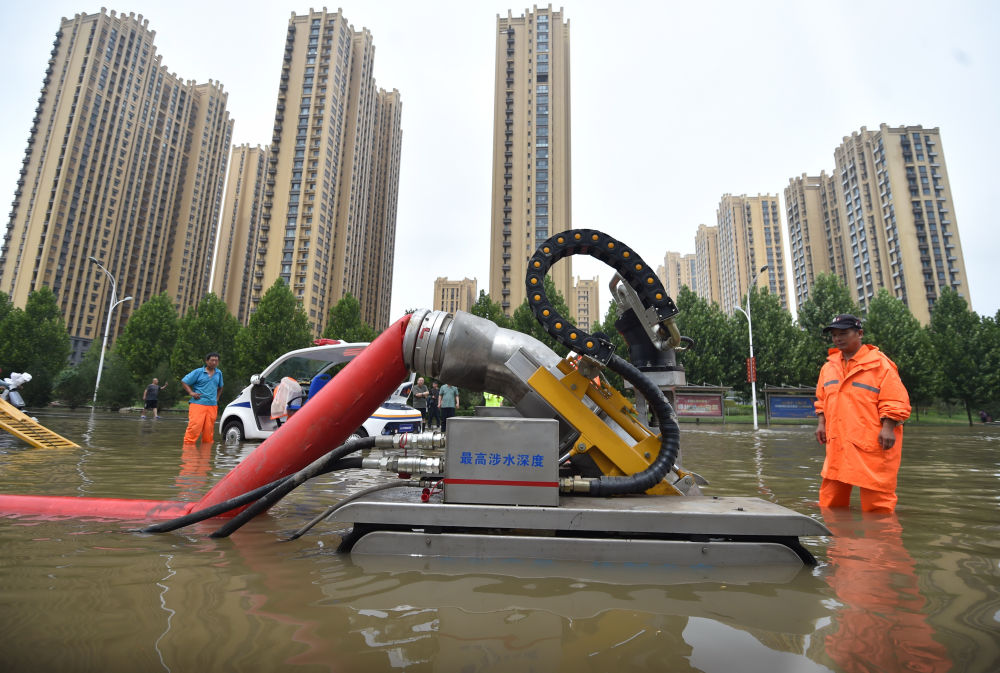全力以赴打赢防汛抢险硬仗——华北、黄淮等地抗击汛情一线直击