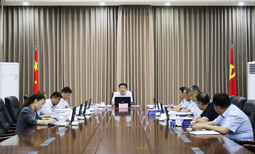 东昌府区委理论学习中心组开展第八次集体学习