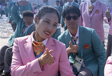 看图学习丨支持和鼓励残疾人自强不息 努力创造无愧于时代的精彩人生