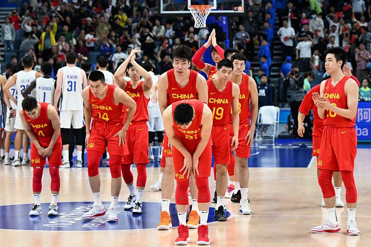 中国男篮已无优势可言，“大手术”迫在眉睫