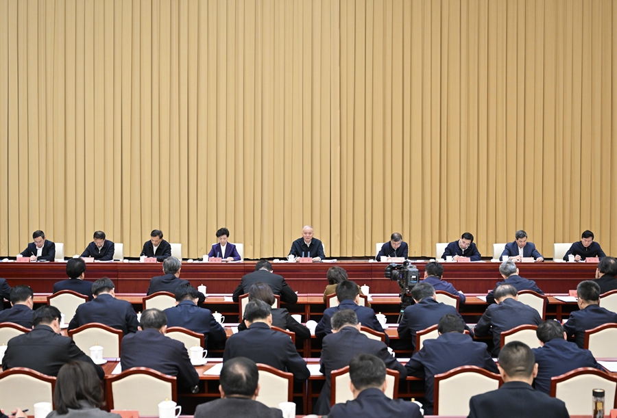 蔡奇在学习贯彻习近平文化思想座谈会上强调 坚持以习近平文化思想为引领 开创新时代宣传思想文化工作新局面