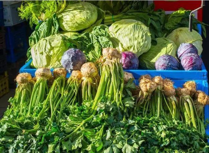 今冬蔬菜跌出“白菜价”？蔬菜价格走低引关注 专家预测整体走势平稳