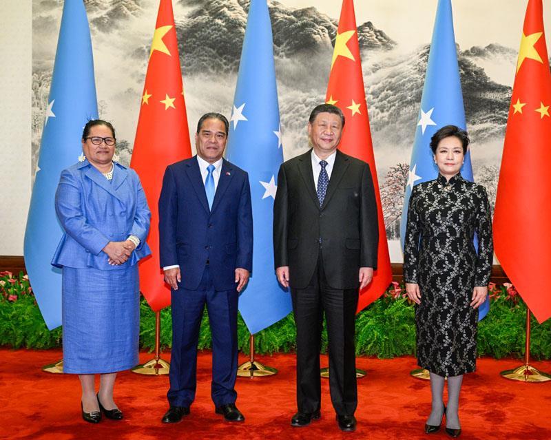 会见南太朋友，习主席谈起“送医上岛”、“送戏下海”